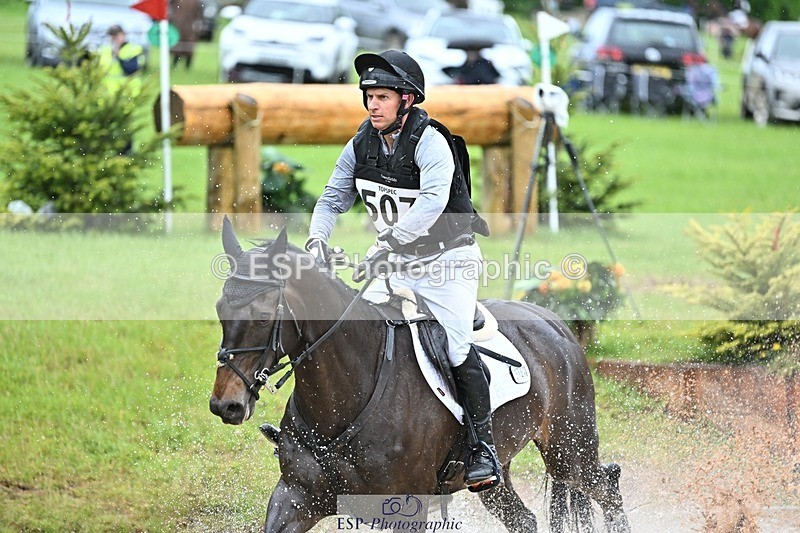 240526-143541-24098 - 507-DASSETT_ROCK_STAR-Tom_D_Crisp