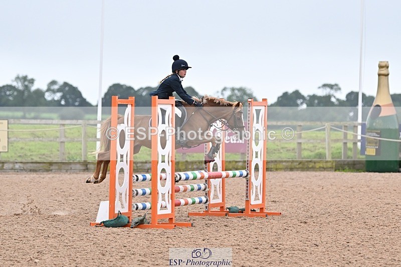 240813-184650-00767 - Classes 5 A&B & 6 80cm