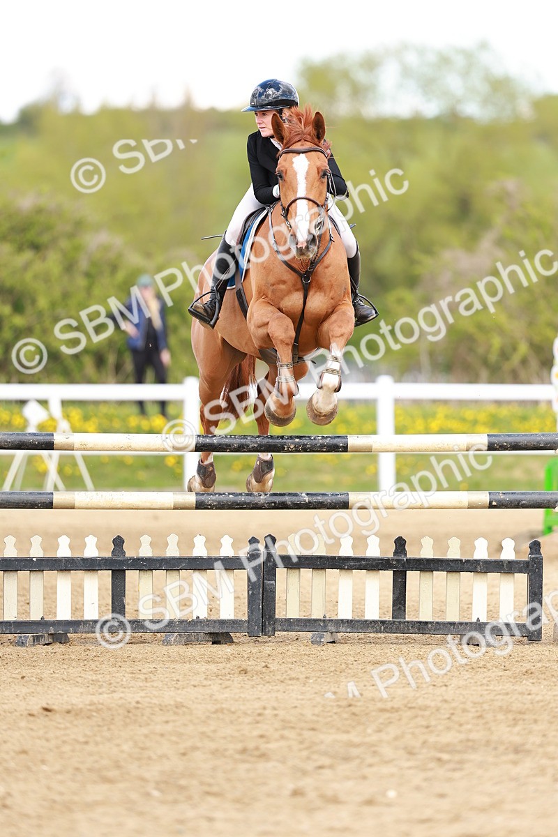 SBM_001891 - Class 4 - Senior Newcomers - 1.10m
