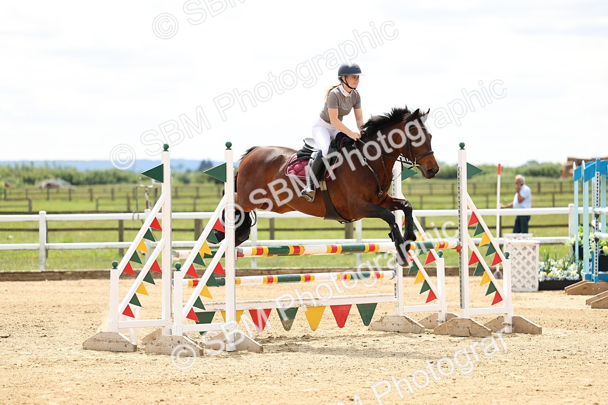 SBM_005091 - Class 18 - Senior 1.05m Open