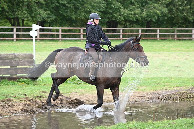 WJ6_5764 - Time at Photographer 12:31 to 12:40