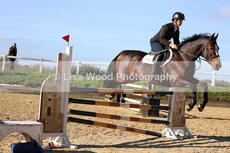 3E7A5649 - Class 7: Senior Newcomers/1.10m open