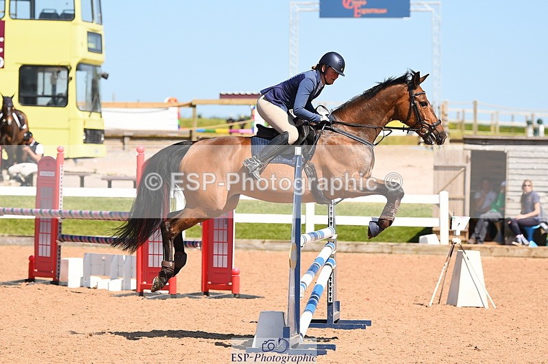 230526A-151726-02073 - Cls 12 1.05m Amateur Quali