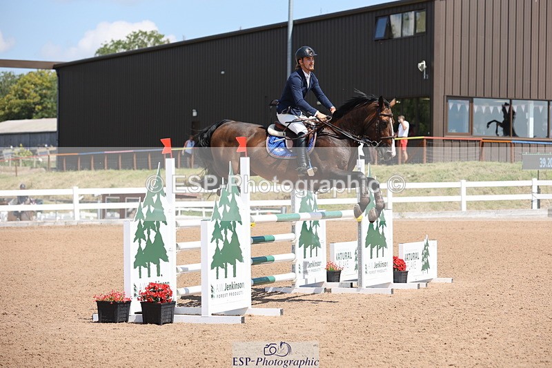 240718A-123606-05110 - Cls 9, 1 Star Bronze Tour 1.10m