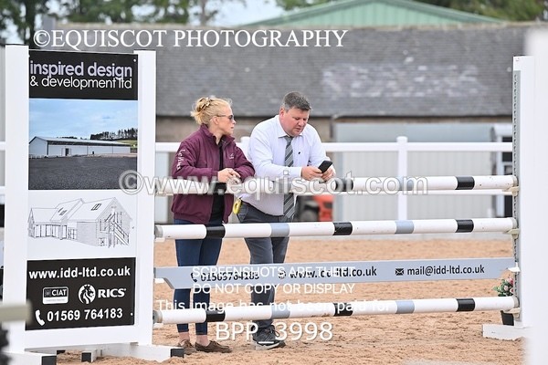 BPP_3998 - CLASS 3 WED GFS Saddles Senior Newcomers/1.10m Open