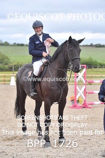 BPP_1726 - FRI CLASS 4 Senior Newcomers/ 1.10m Open