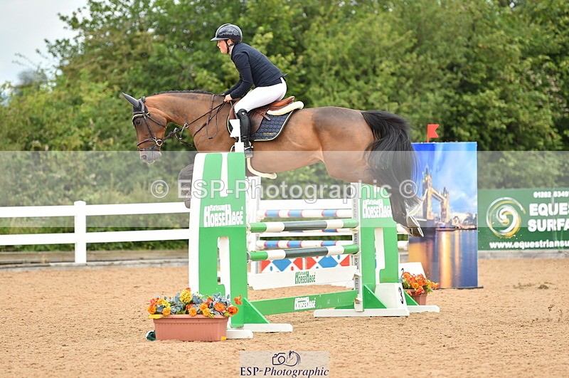 230720A-122144-02529 - Cls 13, 1 Star Bronze 1.10m