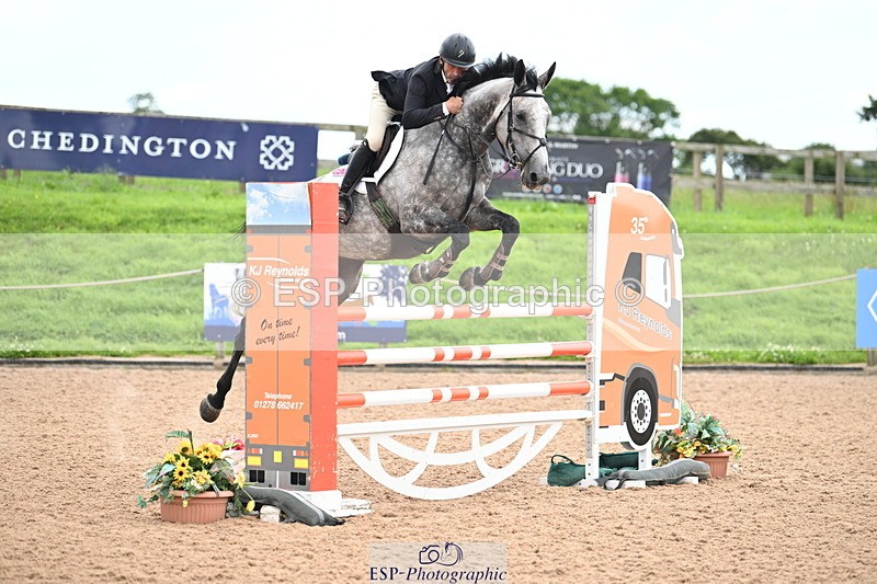 240727A-160238-06067 - Cls 16 Snr Foxhunter