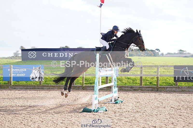 241005A-161446-05173 - SAT Cls 12 Snr Fox & 1.20m Open