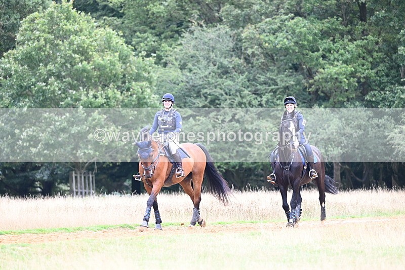 DSC_6345 - Time at Statue 12:17 to 12:44