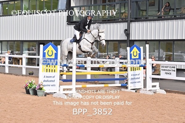 BPP_3852 - FRI CLASS 21 Pony Foxhunter/1.10m Open