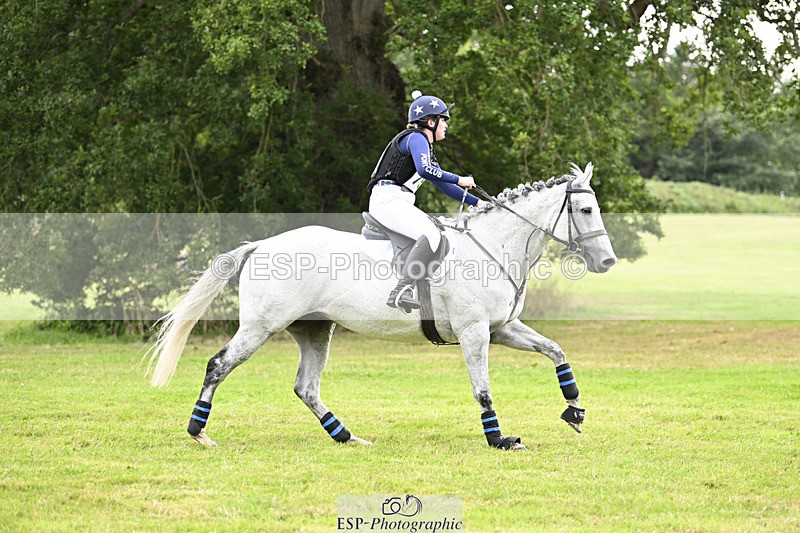 240825X-143230-34861 - 80cm XC 14.30 to 15.30