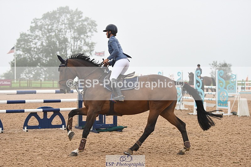 230916A-101748-03763 - Cls 14 Snr Foxhunter