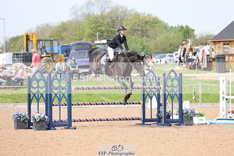 240511A-152321-14647 - Cls 36 National 1.30m Open