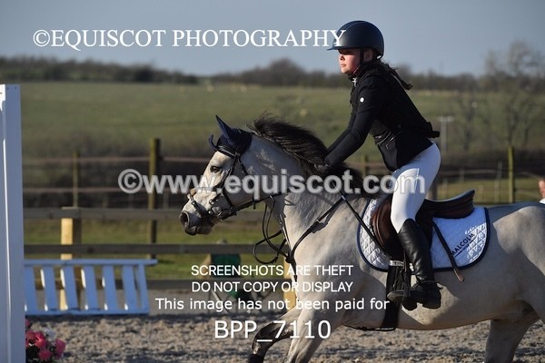 BPP_7110 - CLASS 18 SUN Pony British Novice / 0.80m Open