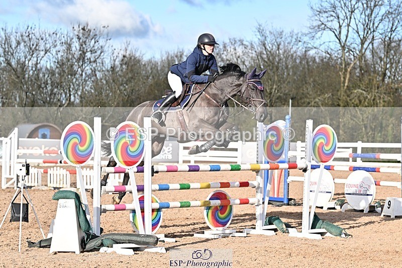 251119-133639-00484 - Cls 4 Newcomers and 1.10m Open