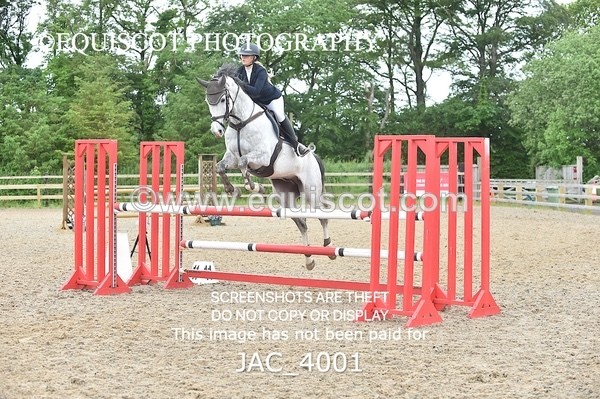 JAC_4001 - CLASS 4 - SAT -Senior Newcomers/ 1.10m Open