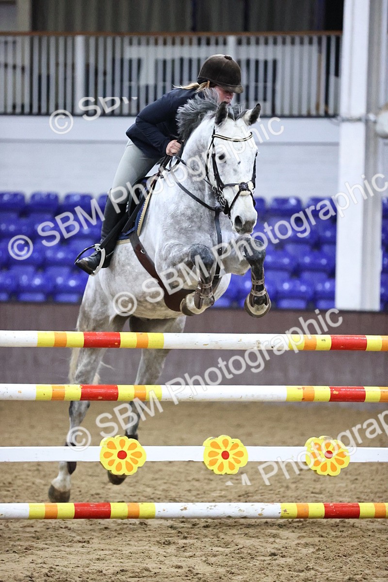 SBM_005327 - Class 17 - Senior Newcomers 1.10m