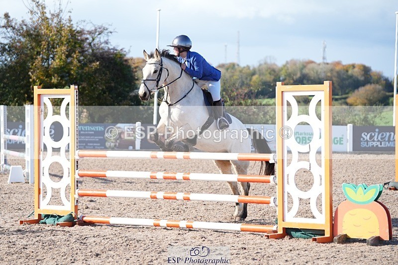 251025-133539-00560 - Cls 10 Pony Newcomers and 1m