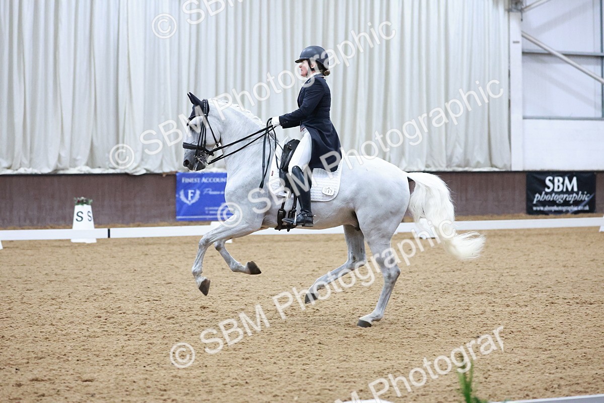 SBM_021596 - Class 14 - FEI Grand Prix - 18.52-19.37