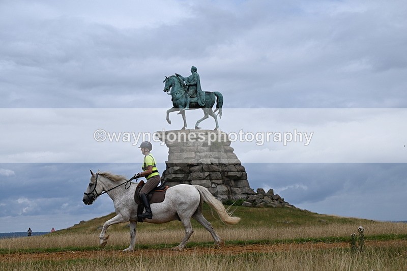 DSC_6202 - Time at Statue 12:17 to 12:44