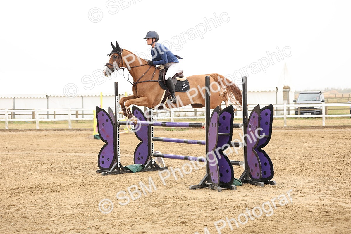 SBM_024117 - Class 6 - Senior Newcomers 1.10m