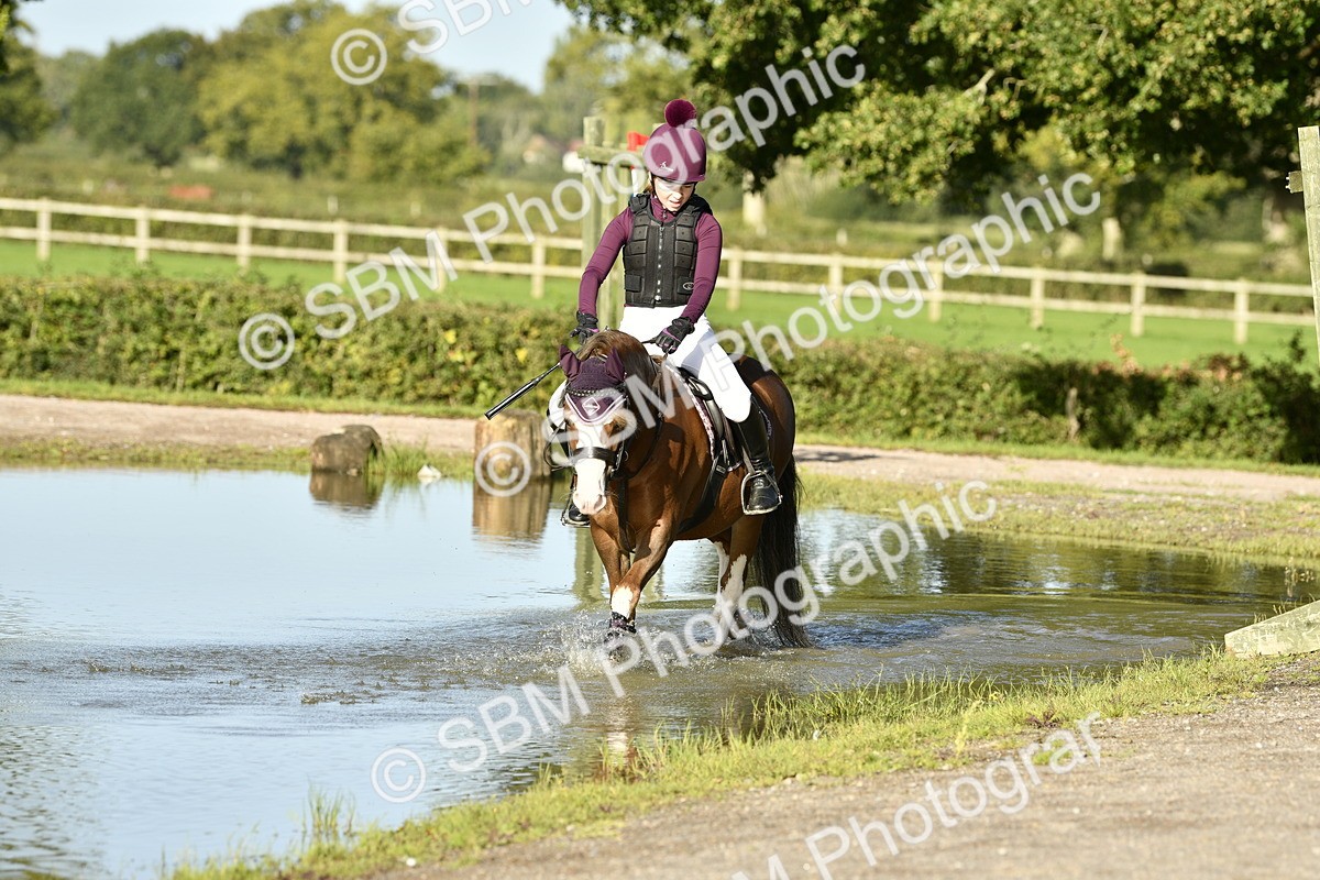SBM_15121_E4A Eventers Challenge 50cm - Lucy Cullingham