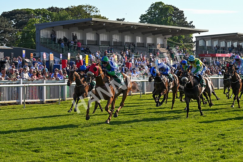 180524-Race 8-Lord Abama-0100 - Race 8