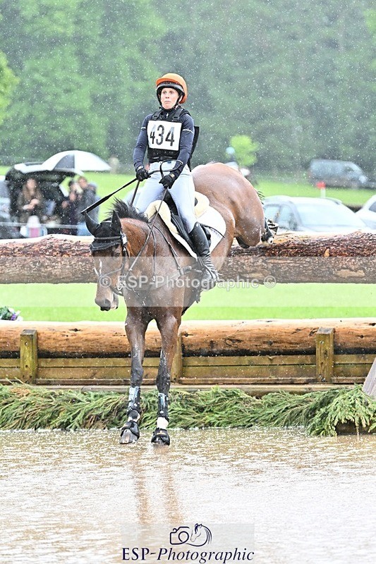 240526-125946-22280 - 434-GLOBAL_VICTORY-Alexandra_McAlpine