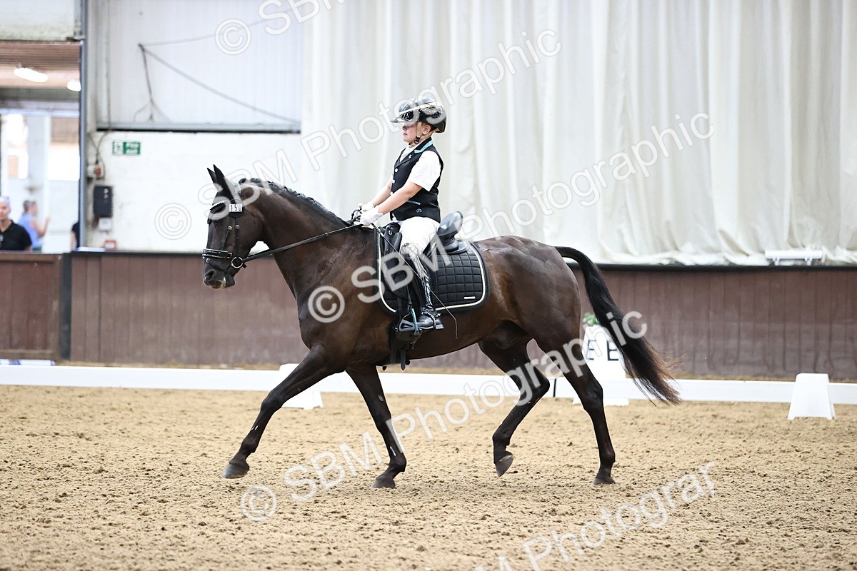 SBM_000798 - Novice 4 Warm Up