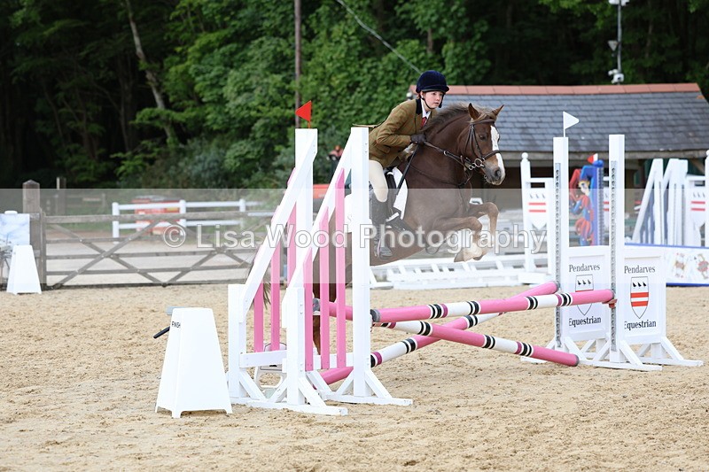 3E7A8400 - Class 11: Junior 70cm