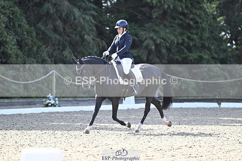 250810A-100522-04767 - 064-Amy.CoxPretty.Picture