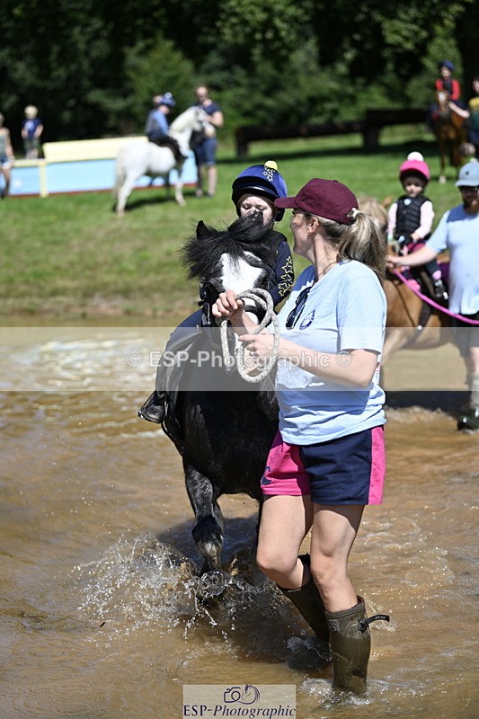 240728B-110824-01122 - Gemma's Group XC