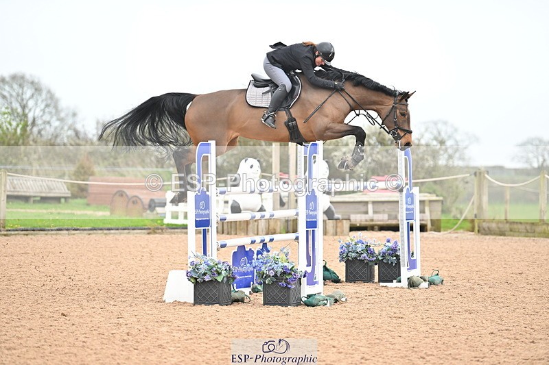 240405A-141225-01889 - Cls 5 National 1.30m Open