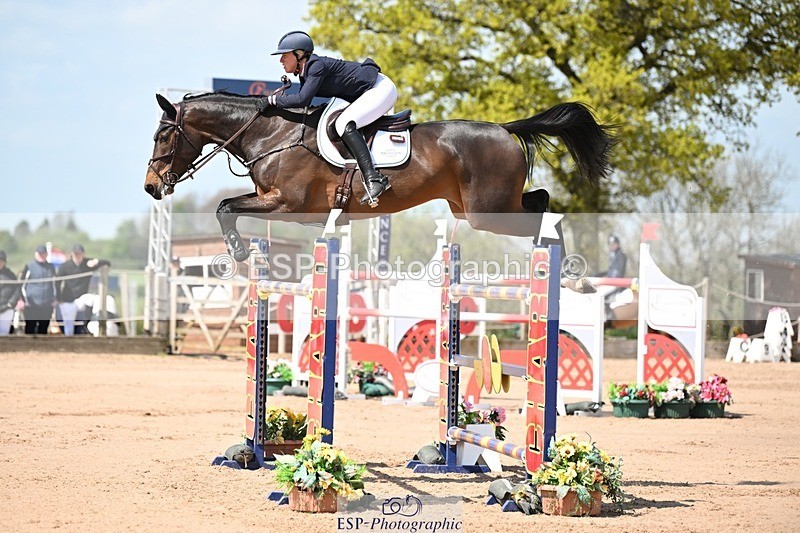 250425-130048-09275 - Cls 10 - 2 Star Big Tour L. Ranking Class - 1st Half