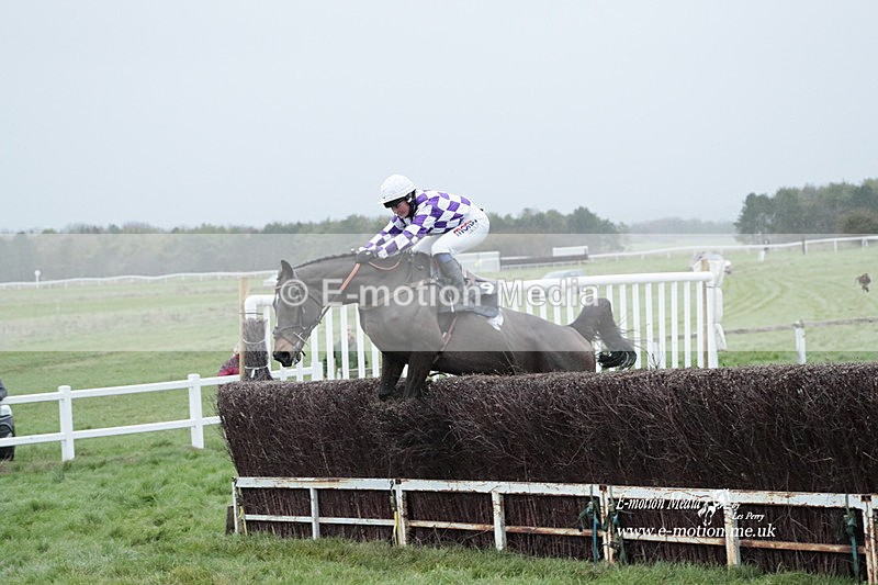 PtP 271122 1161 - Hursley Hambledon Hunt Point-to-Point - Larkhill - 27/11/22