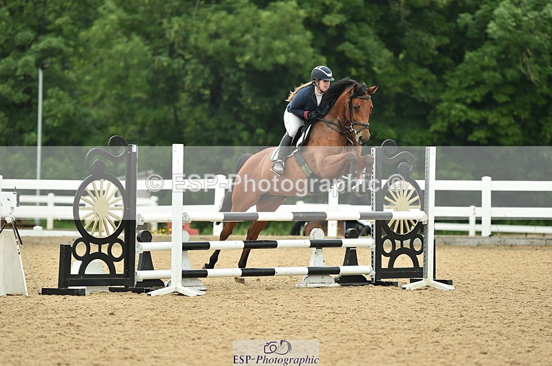 230611A-102546-04637 - Cls 32 85cm Amateur Qualifier