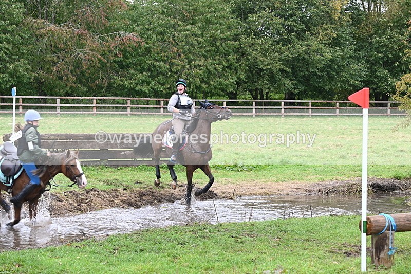 WJ6_8052 - Time at Photographer 13:49 to 14:15