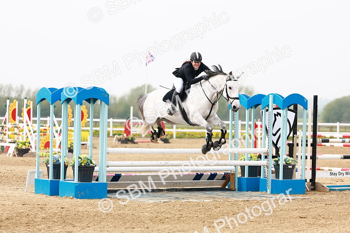  - Class 18 - Senior Newcomers - 1.10m