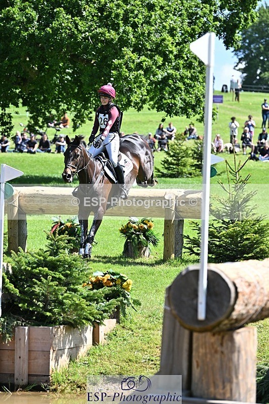 240525-110505-12199 - 326-BALLINAMEEN_BOYLE-Georgie_Selley