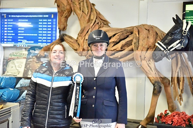 250215-131306-03636 - Medium Silver Presentations