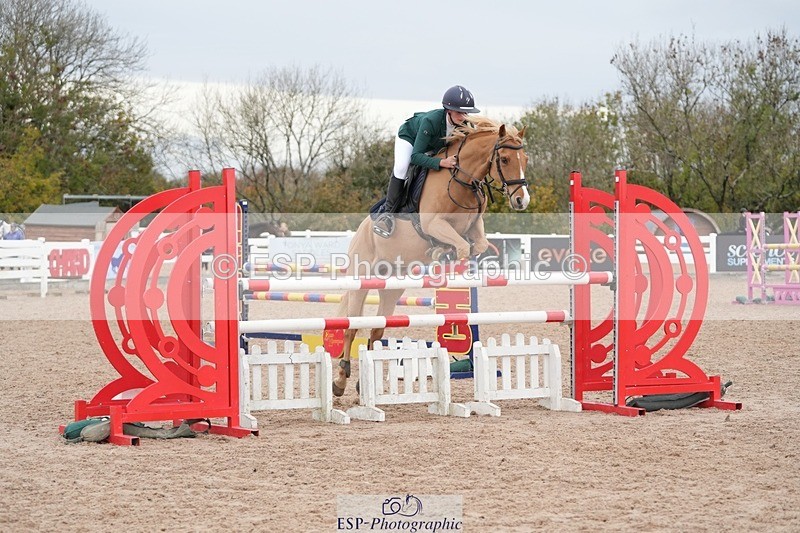 251026-140530-02922 - Cls 9 Pony Fox + 1.10m Open