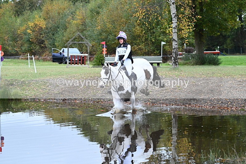 WJ7_2928 - 90cm Cam 2 Water Time 13:29 to 13:47