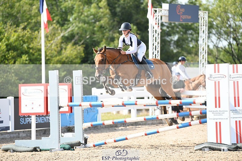 250725-165713-04051 - Cls 10 1.05m Amateur Quali