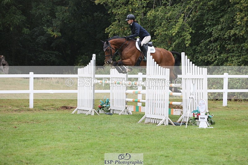 250830A-131927-06631 - Cls 16 Snr Newcomers and 1.10m Open