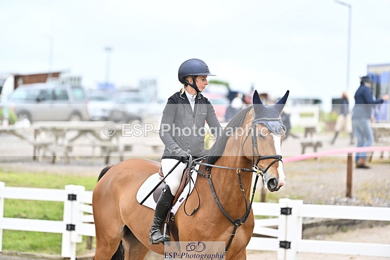 240523A-135637-01964 - Cls 5 National 1.30m