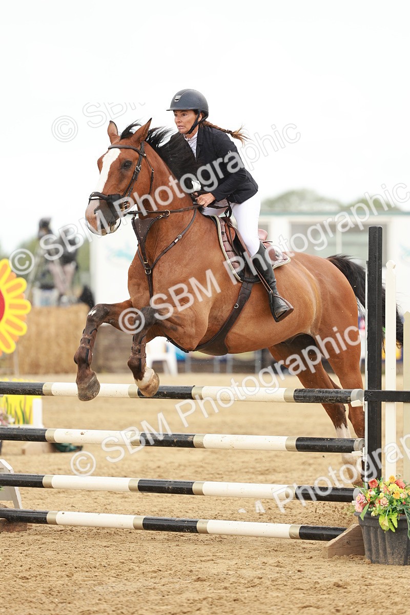 SBM_007028 - Class 2 - Senior Discovery - 1.00m Open