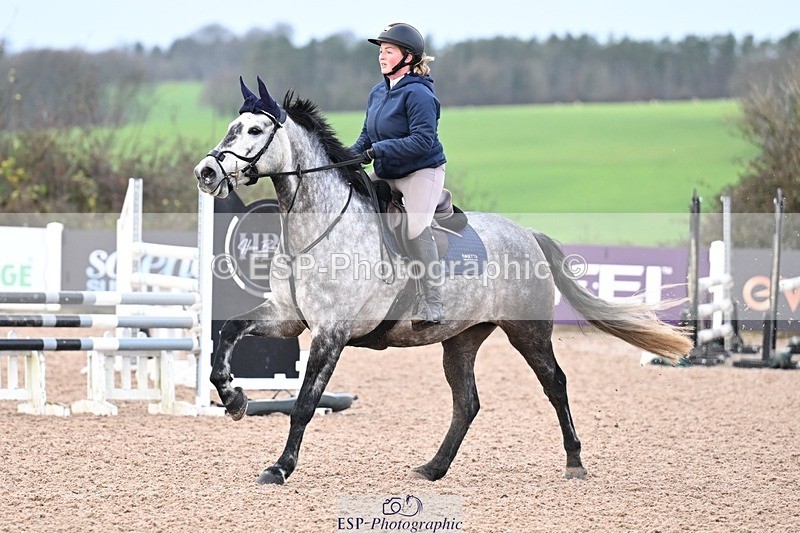 251205-095222-00068 - Cls 2 Snr British Novice and 90cm