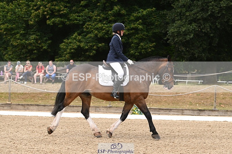 250719A-120122-04530 - 026-Carol.Quantrill-Cormoy.Lad