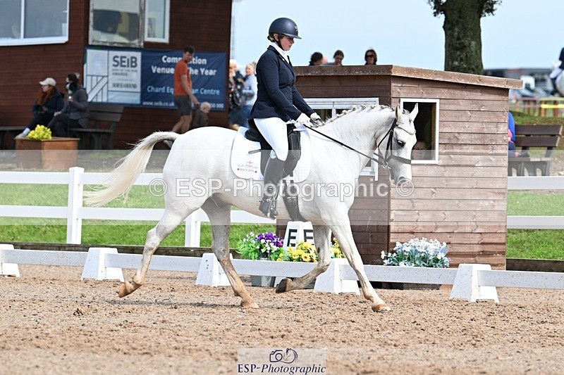 250907-132631-10131 - 065-Jessica.PerrySilver.Secret